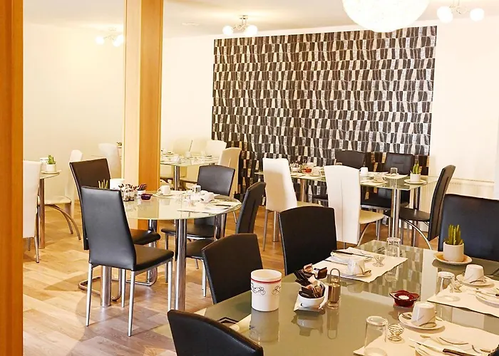 Motel An Der B180 Steigra